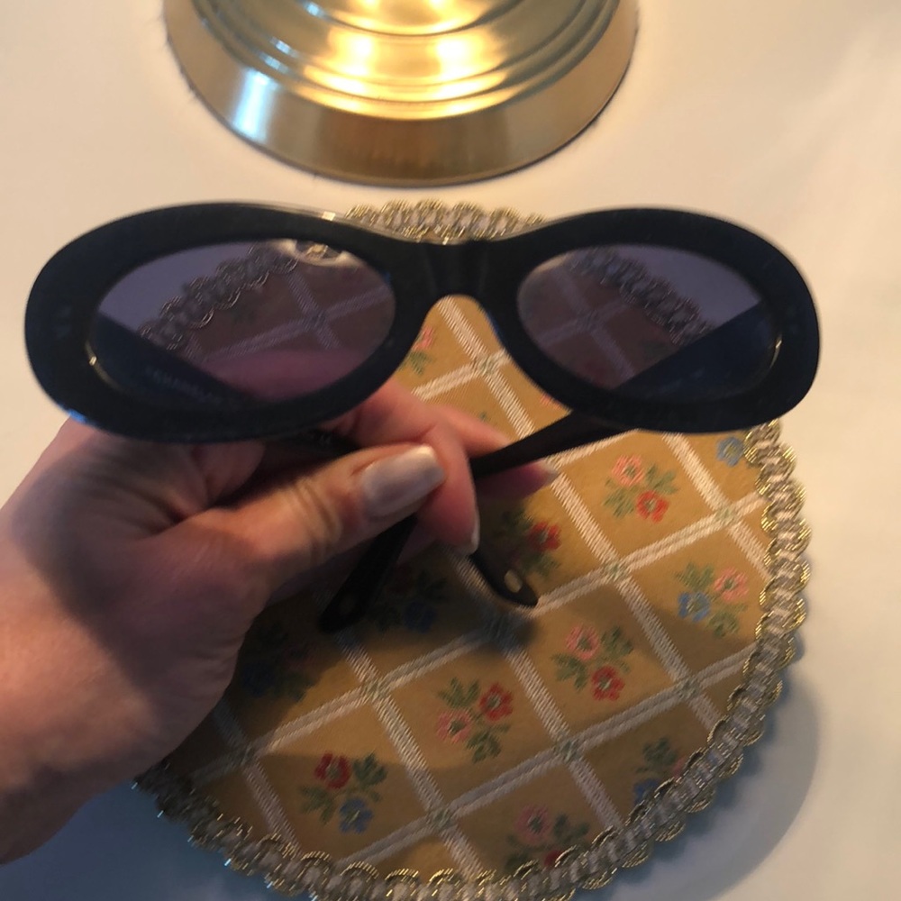 Sun glasses